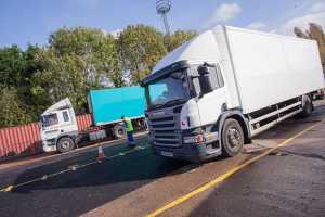 Learn how to drive a LGV with Euro 1